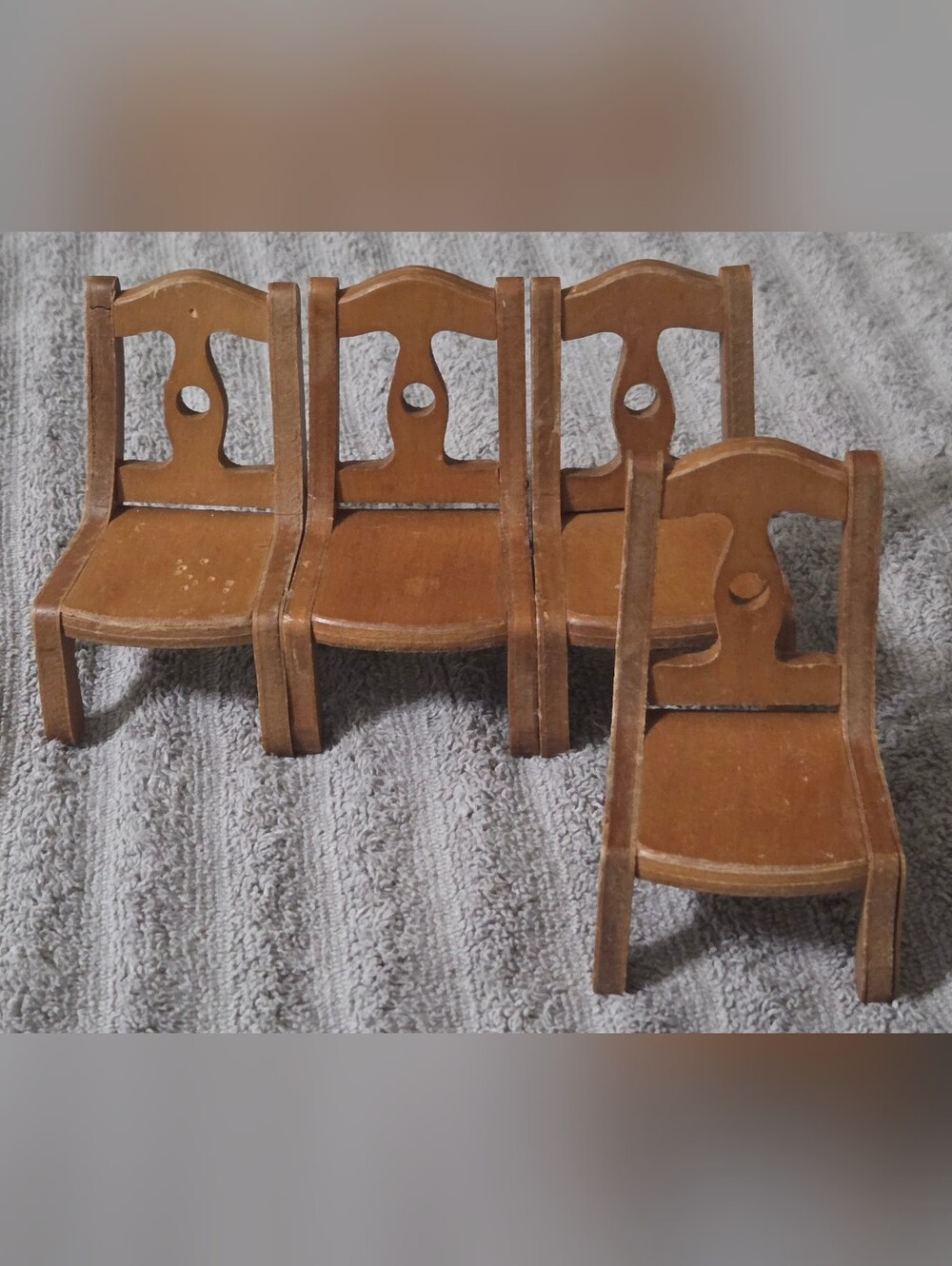 Antique rare 1933 Wanner Grand Rapids  Wooden Dollhouse Scalloped dining Chairs